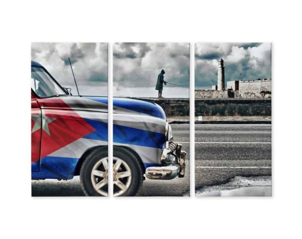 Obraz Wieloczęściowy Samochód Z Kubańską Flagą Na Ulicach Hawany